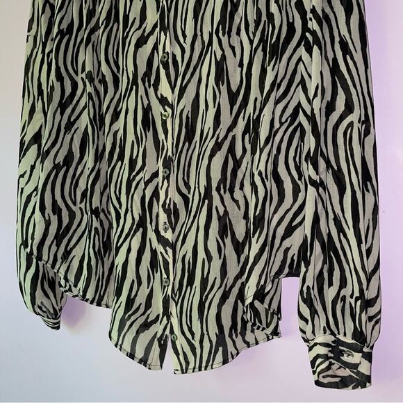 Free People Size L Top Ciara Button Up Chiffon Zebra Animal Print Shirt - Picture 3 of 8